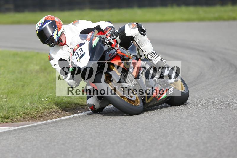 /53 16.09.2025 Track Day Domi Aegerter ADR/Gruppe rot/33